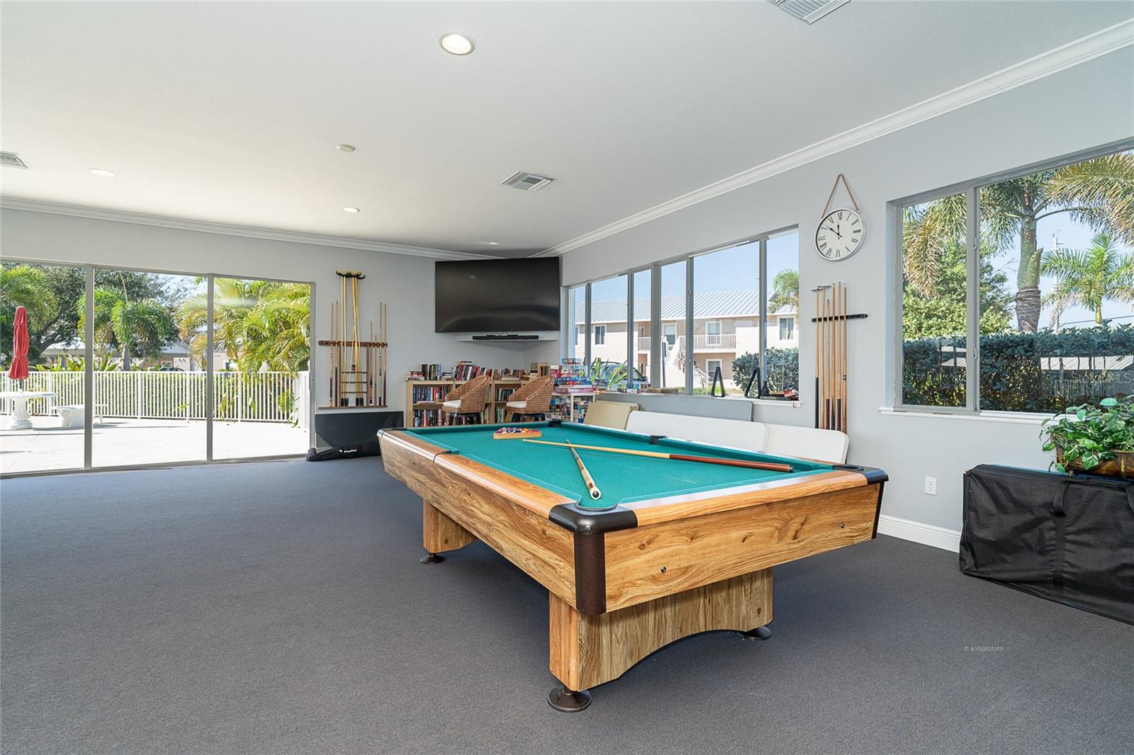 FIDDLERS GREEN NATURE TRAIL BL - Residential