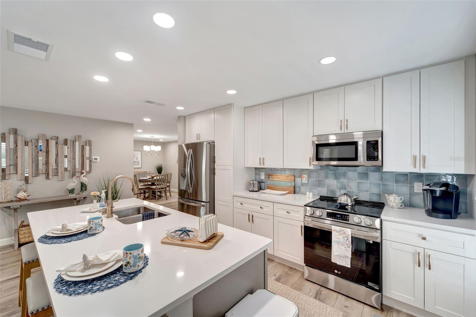 VILLAGE IN THE PINES NOR - Residential