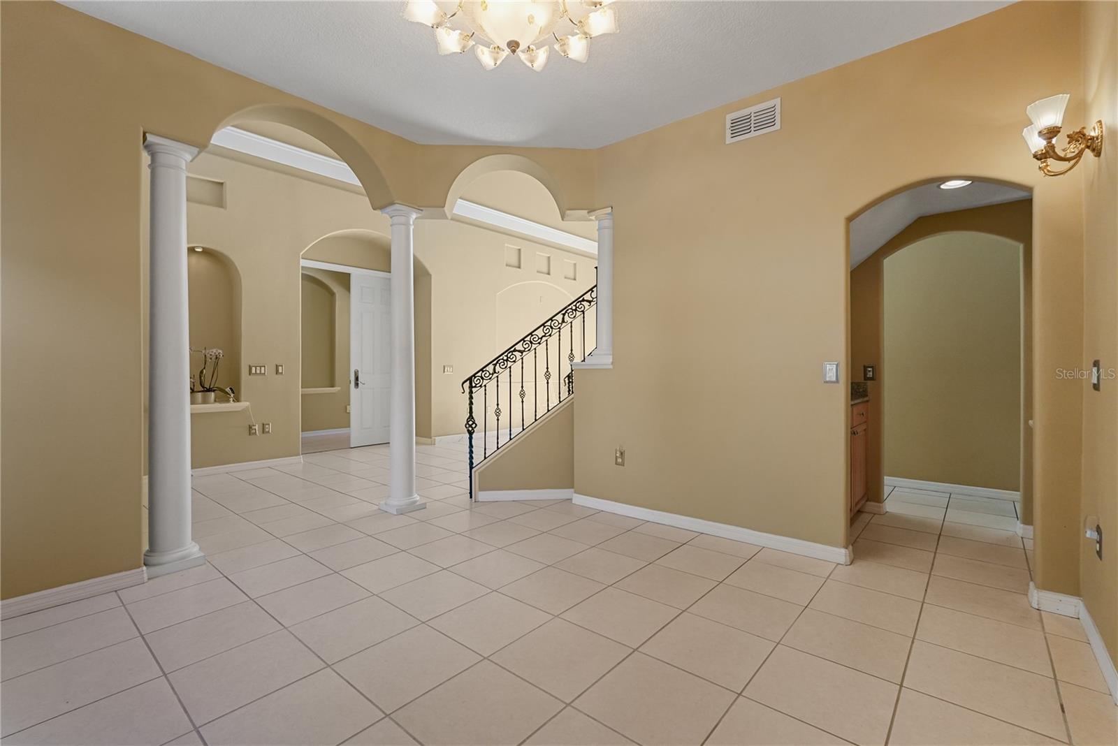 9128 PHILLIPS GROVE TER