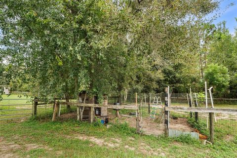 Tiny photo for 13651 SE 73rd Lane, Morriston, FL 32668 (MLS # OM709439)