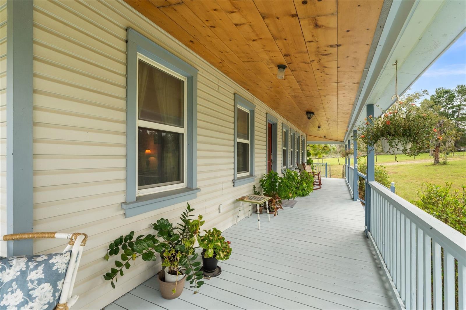 TRIPLE CROWN FARMS - Residential