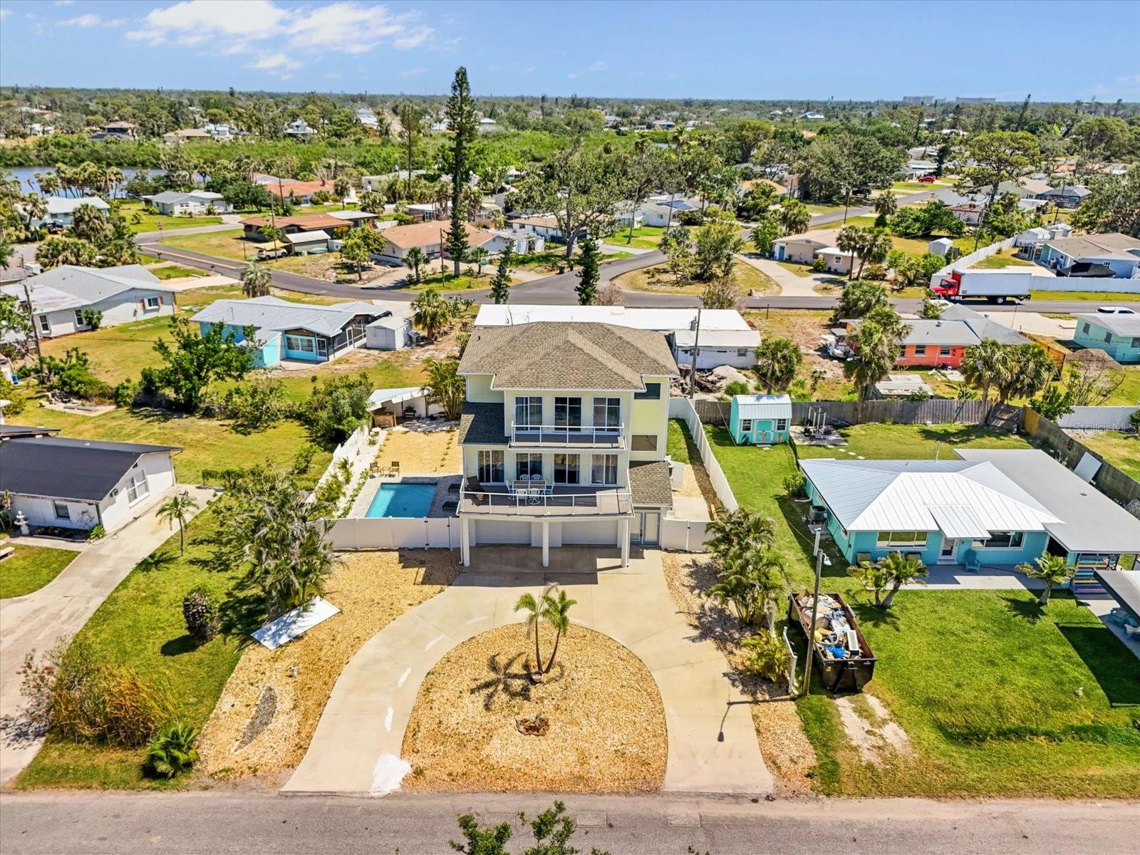 4717 LEMON BAY DRIVE