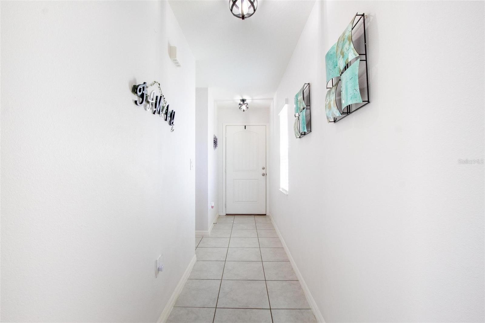 3124 LAKES CREST AVENUE