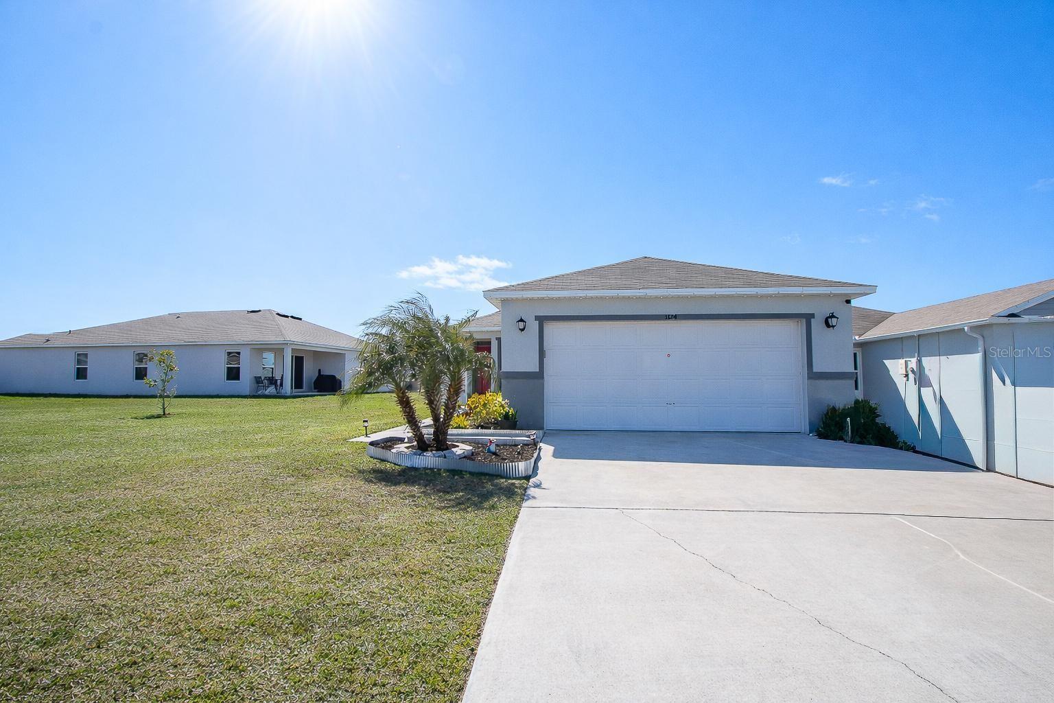 3124 LAKES CREST AVENUE