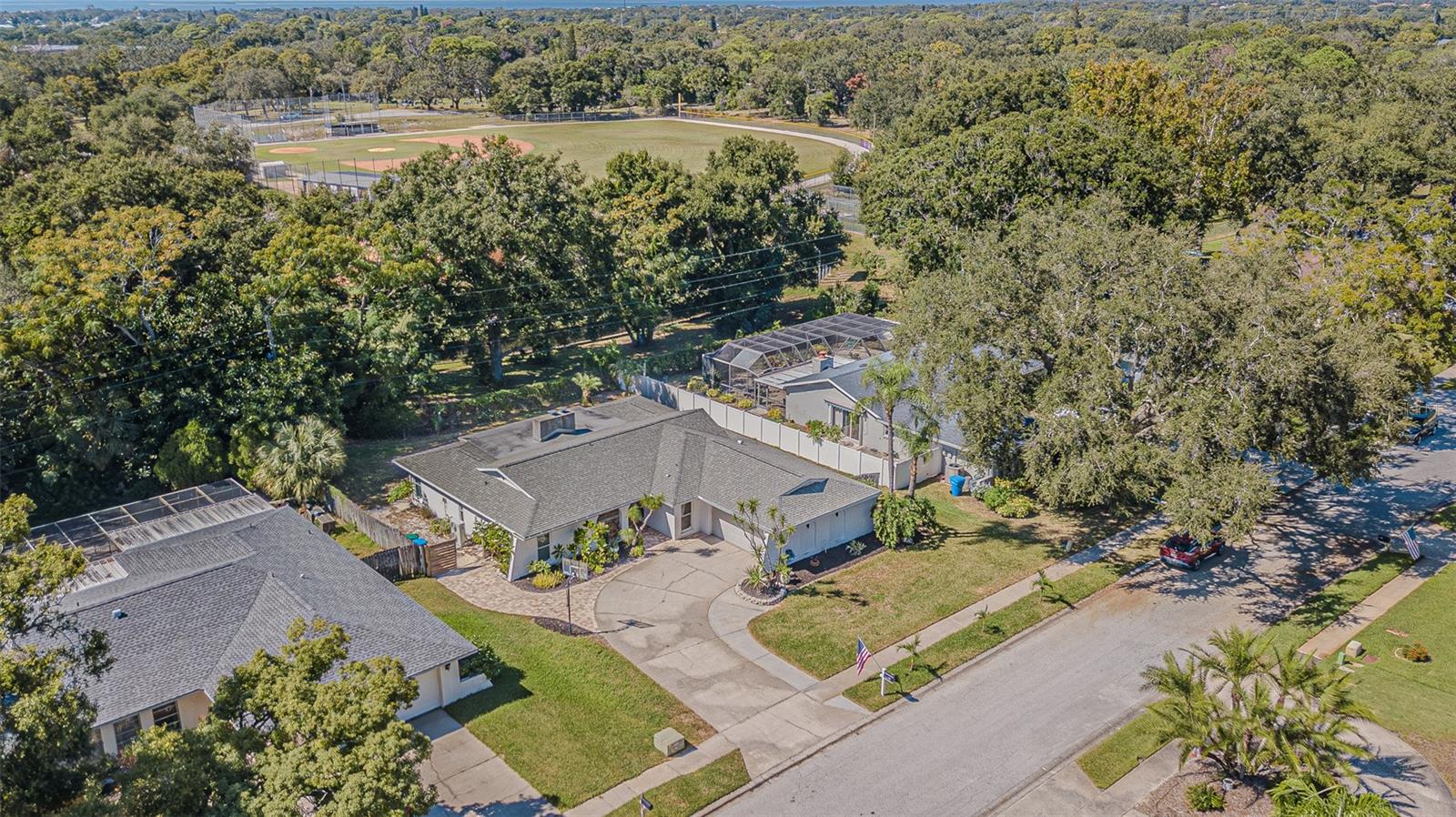 565 SANDY HOOK ROAD