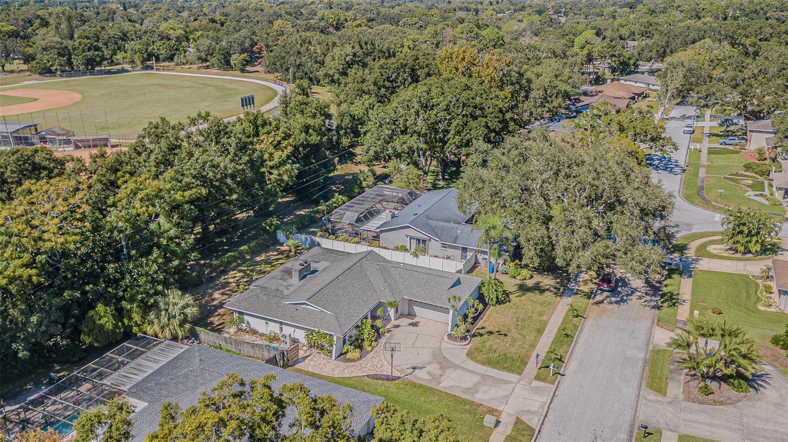 565 SANDY HOOK ROAD