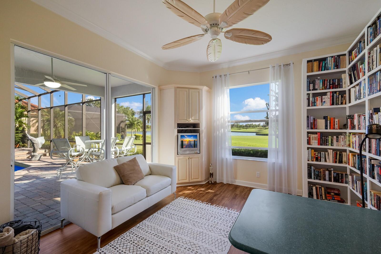 LAUREL OAK ESTATES - Residential