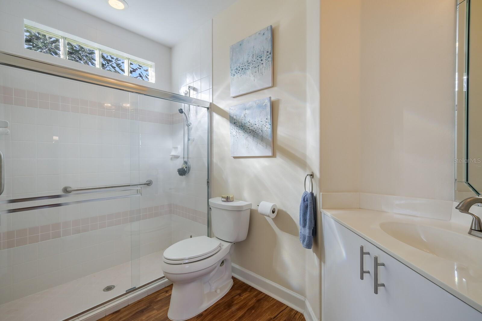 LAUREL OAK ESTATES - Residential