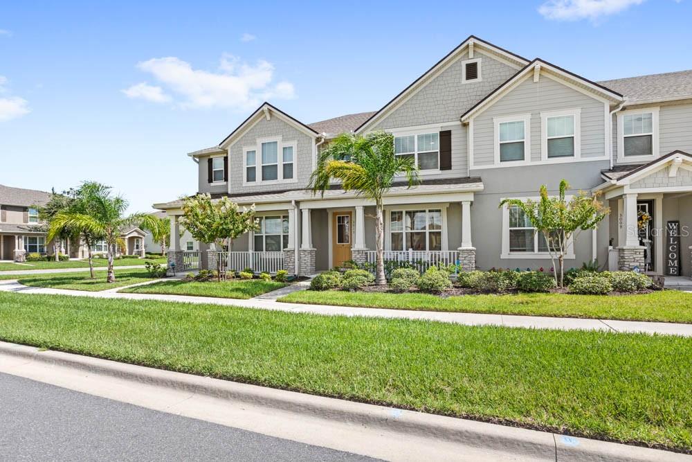 Photo 5 of 37 of 3013 ANGELONIA THORN WAY townhome