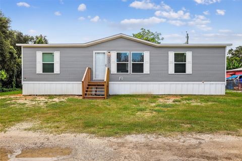 Photo of 3013 Rossi Lane, Lakeland, FL 33801 (MLS # O6340050)