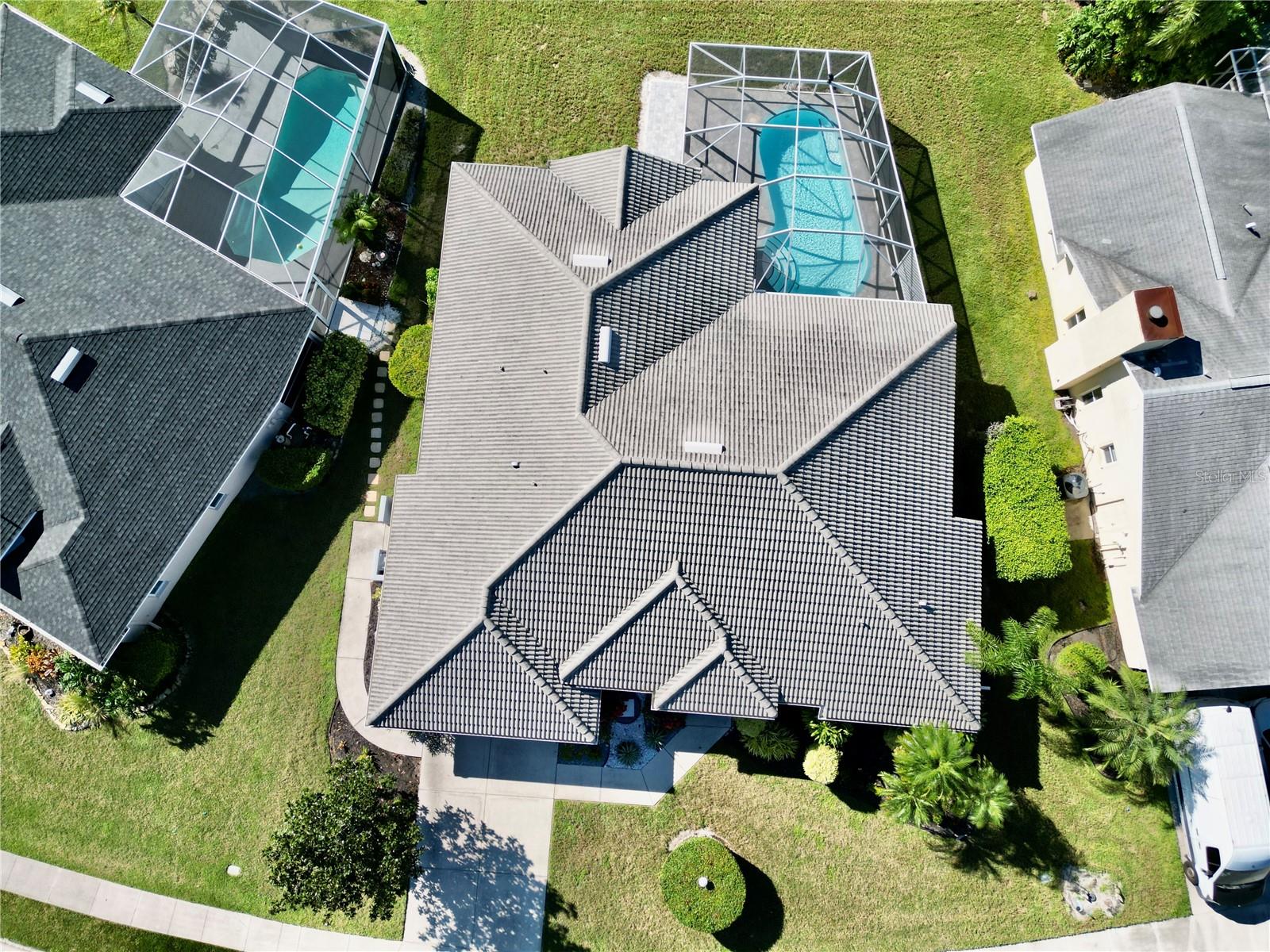 5829 CARRIAGE DRIVE