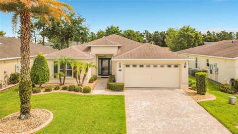 Photo of 27132 Roanoke Drive, Leesburg, FL 34748 (MLS # O6413416)