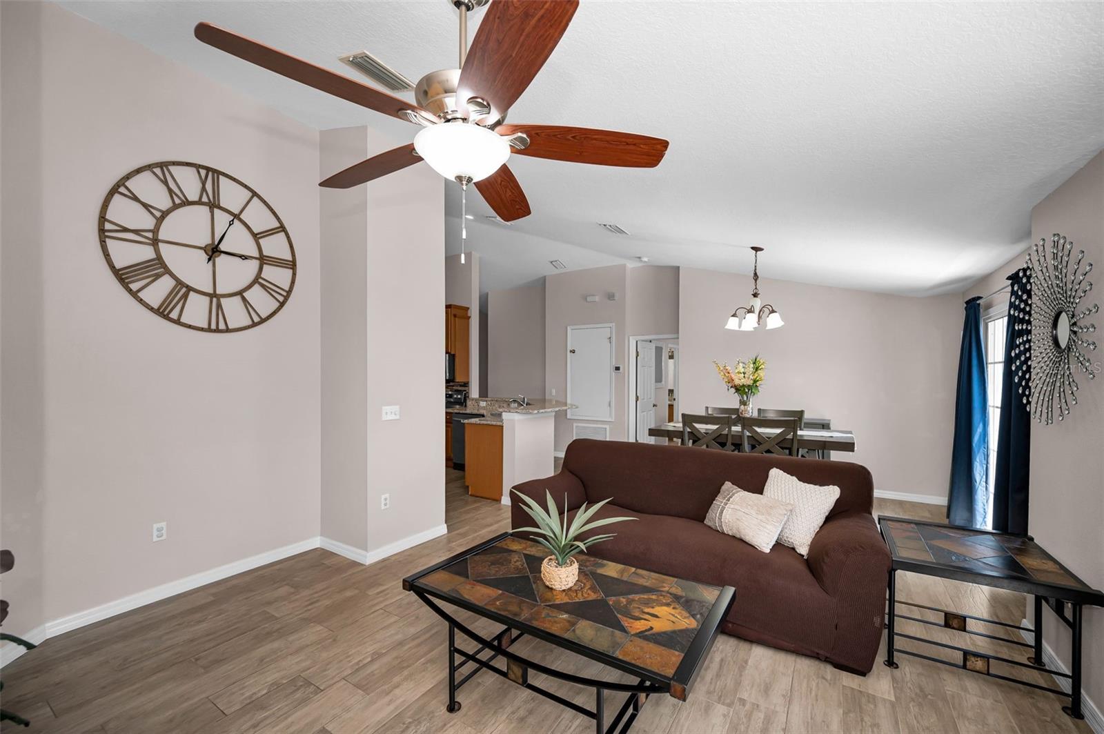 LITTLE CREEK - Residential