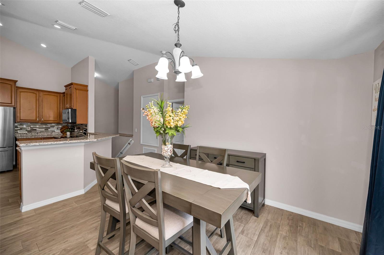 LITTLE CREEK - Residential