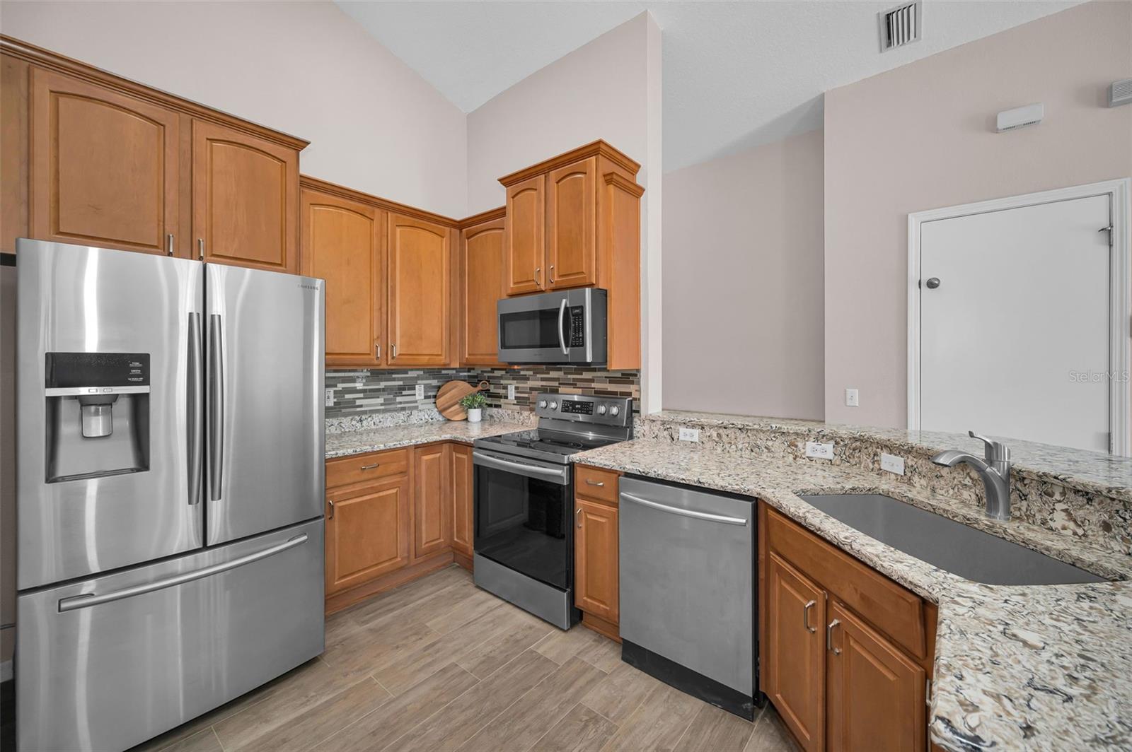 LITTLE CREEK - Residential