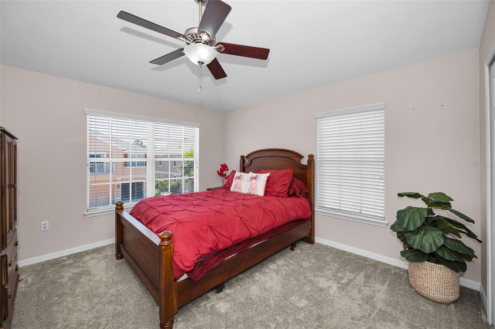 LITTLE CREEK - Residential