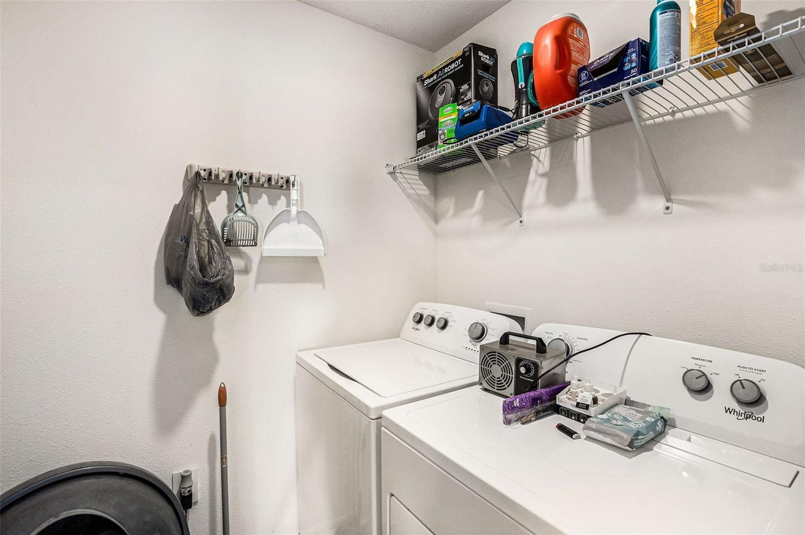 UNREC TRACTS IN 12-18S-18E - Residential