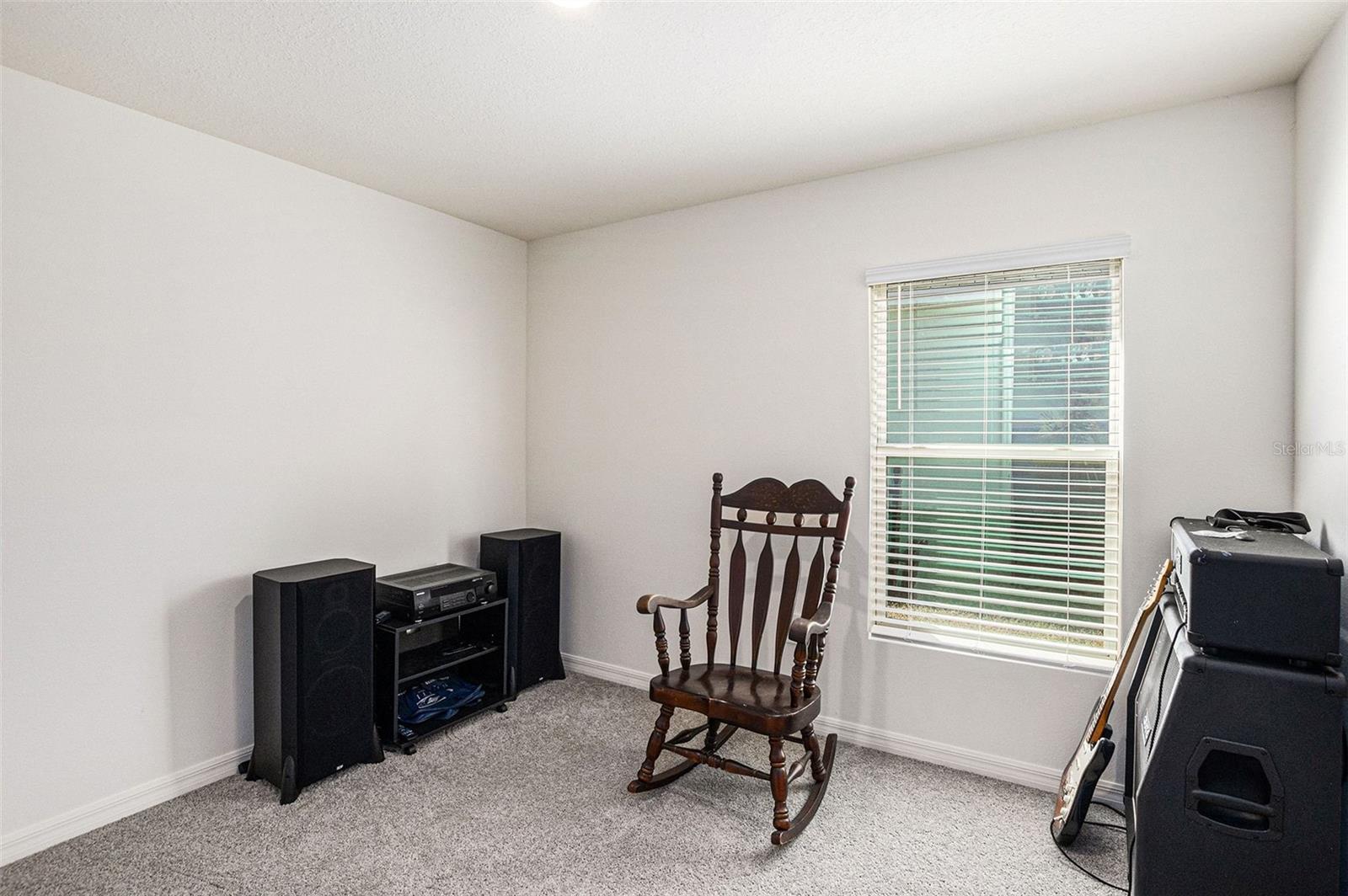 UNREC TRACTS IN 12-18S-18E - Residential