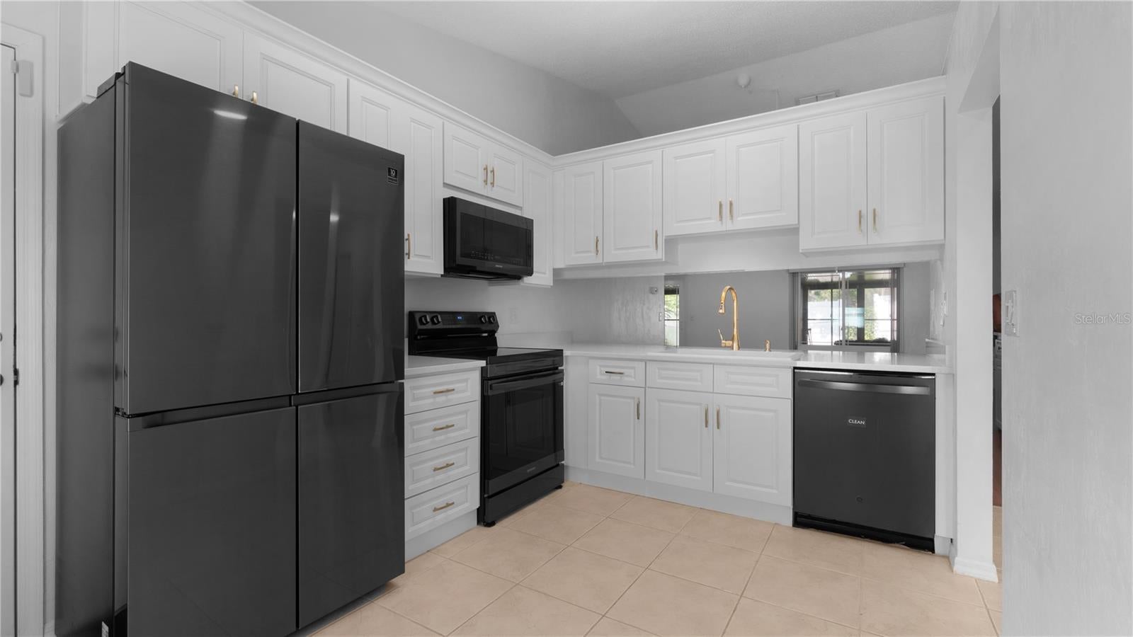 3744 GATEWOOD DRIVE