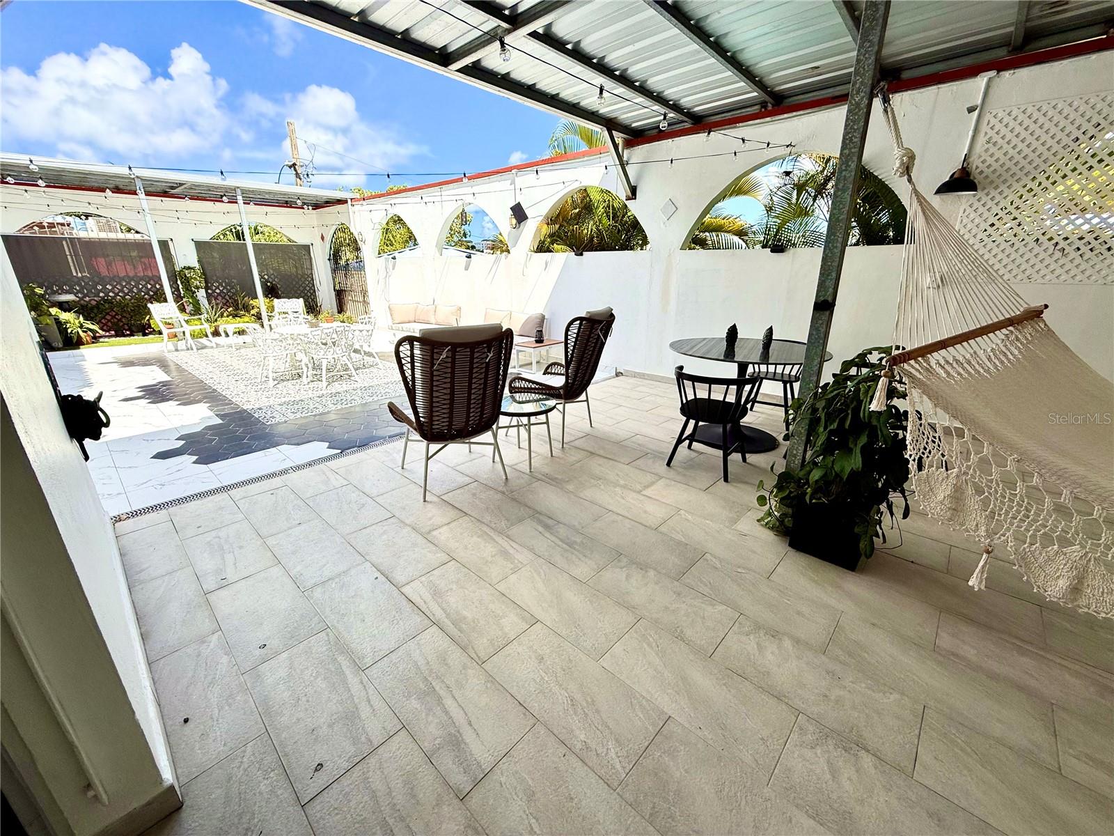 URB. ALTAMIRA - Residential