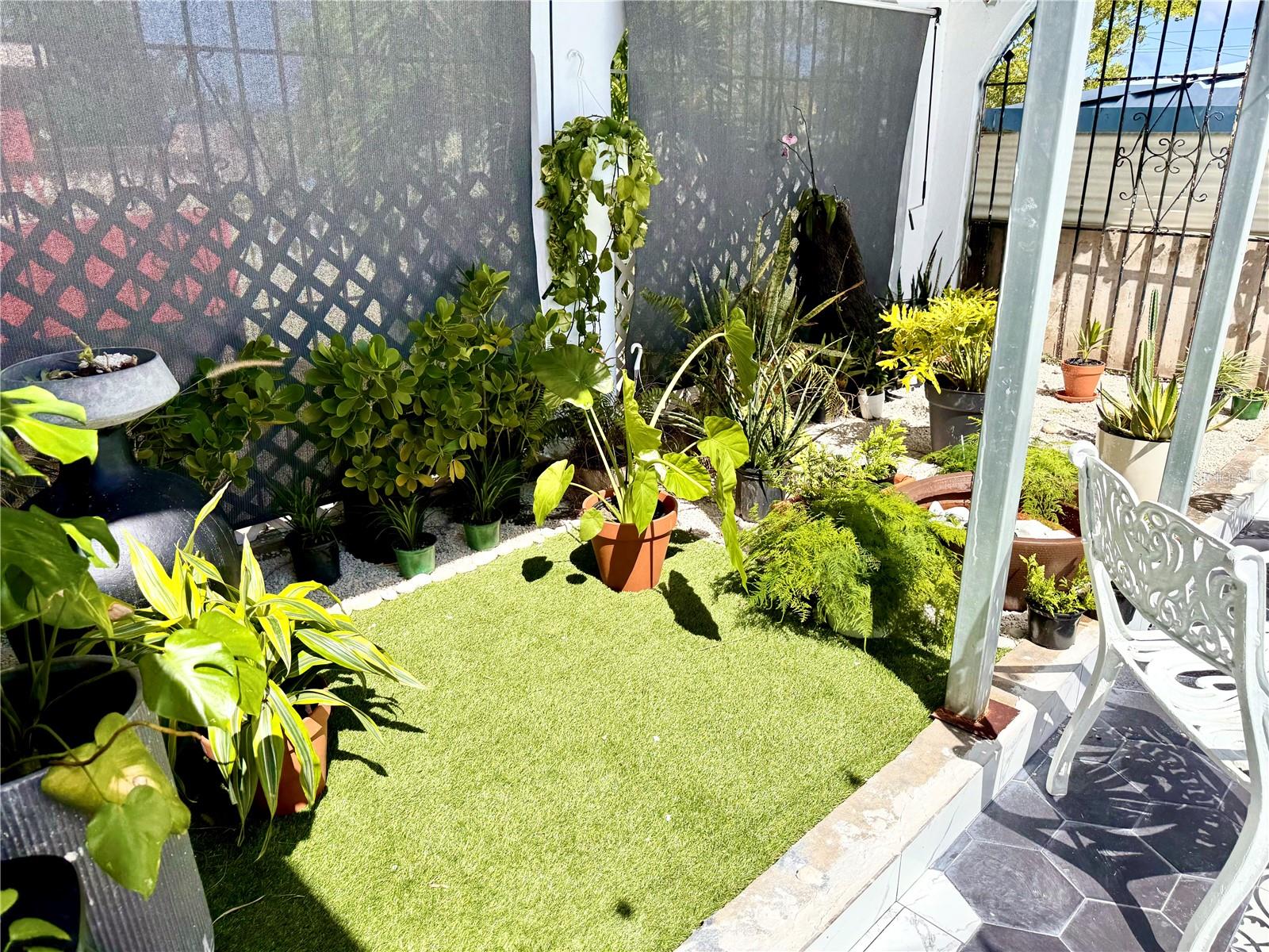 URB. ALTAMIRA - Residential