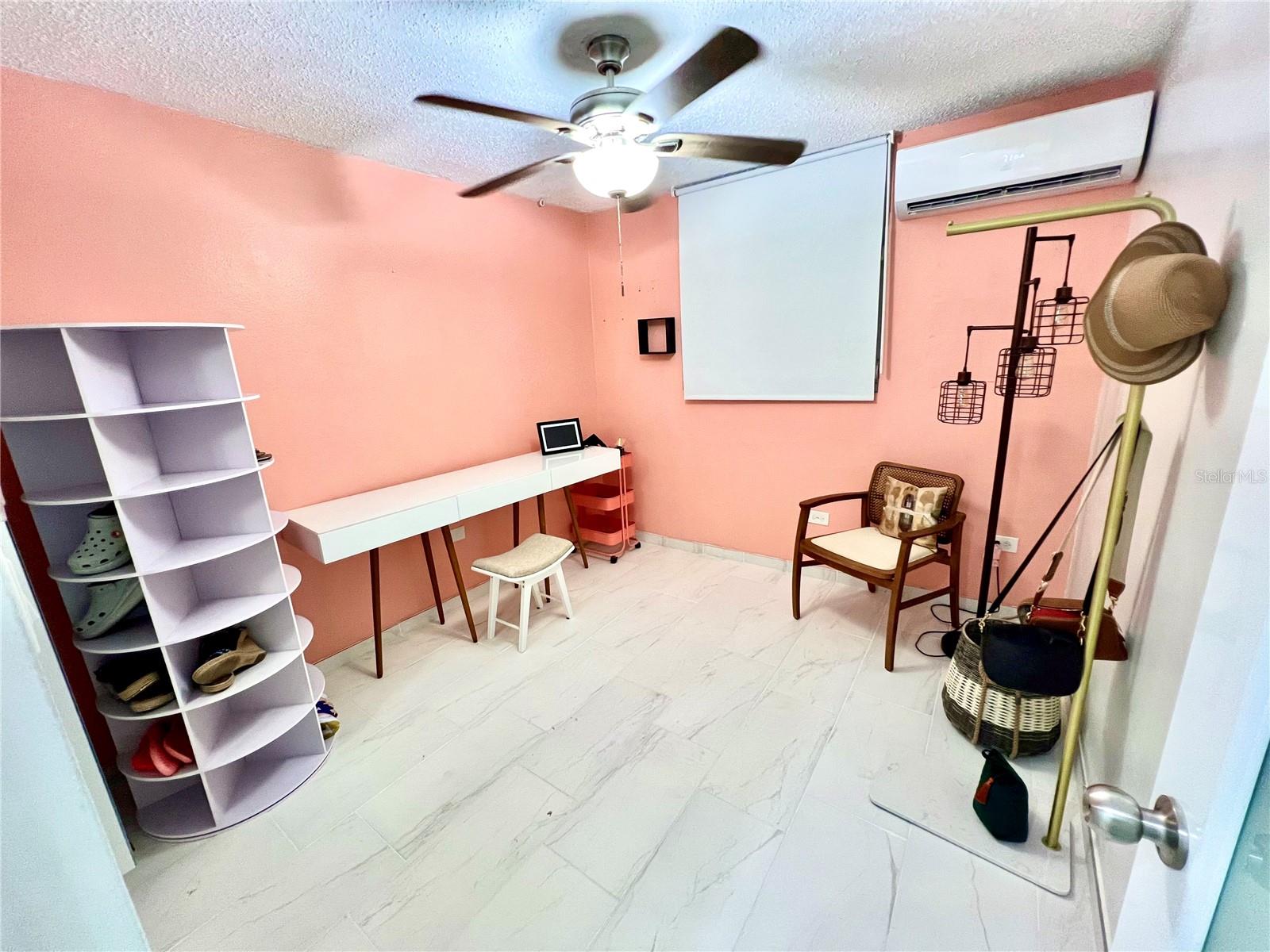 URB. ALTAMIRA - Residential