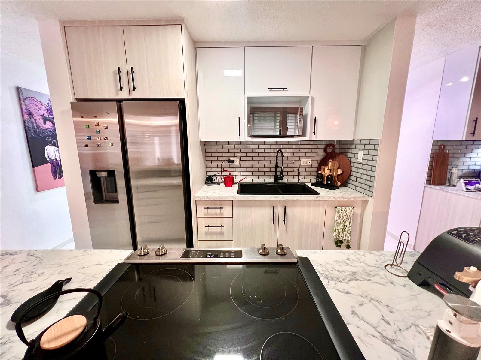 URB. ALTAMIRA - Residential