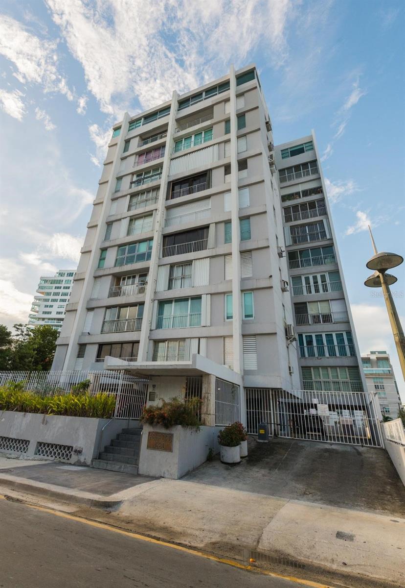 ASHFORD 1360 - Residential Lease