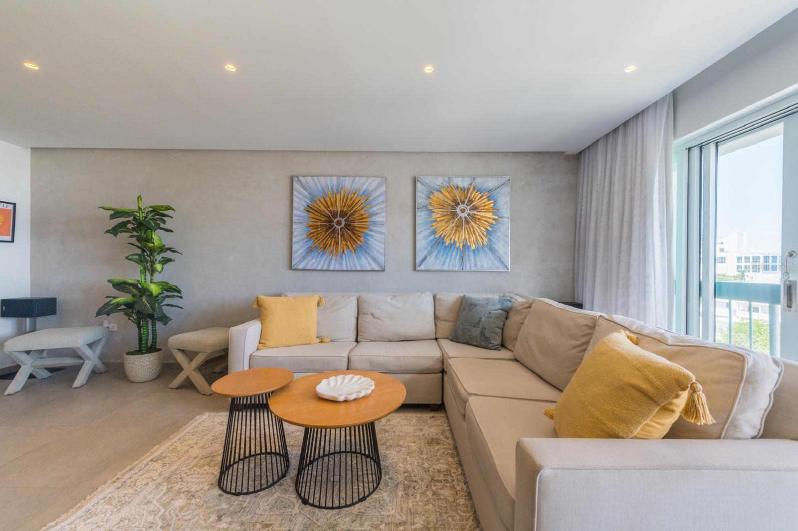 ASHFORD 1360 - Residential Lease