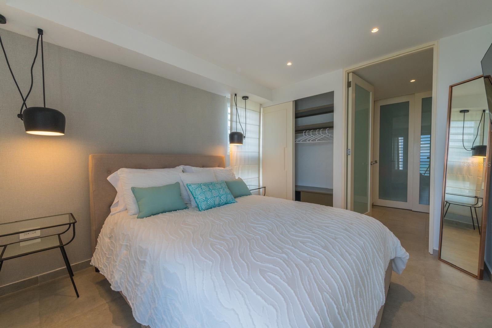 ASHFORD 1360 - Residential Lease