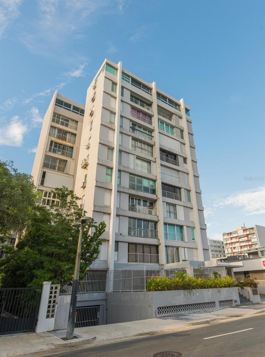 ASHFORD 1360 - Residential Lease