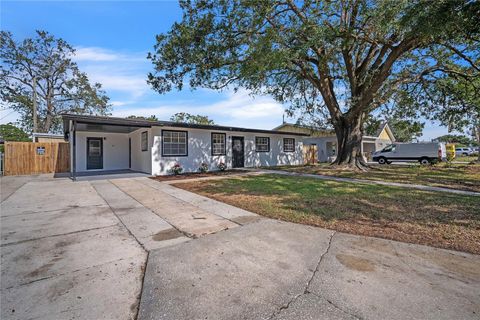 A home in TAMPA