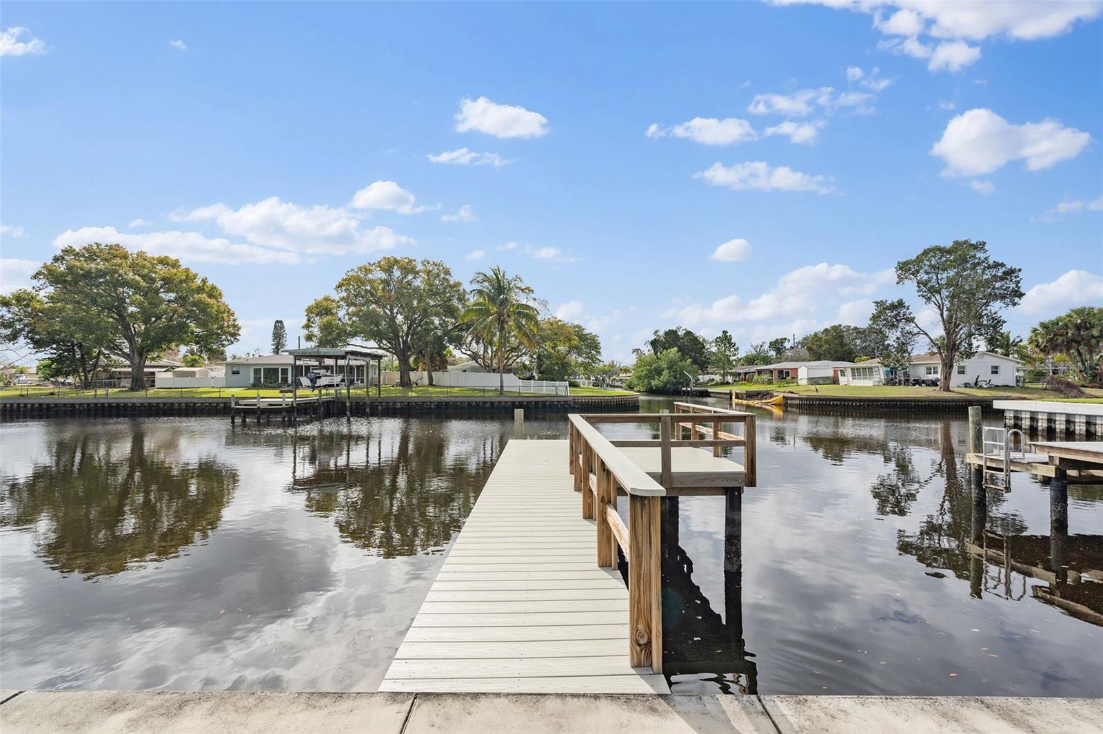 RIVIERA NORTH THE - Residential