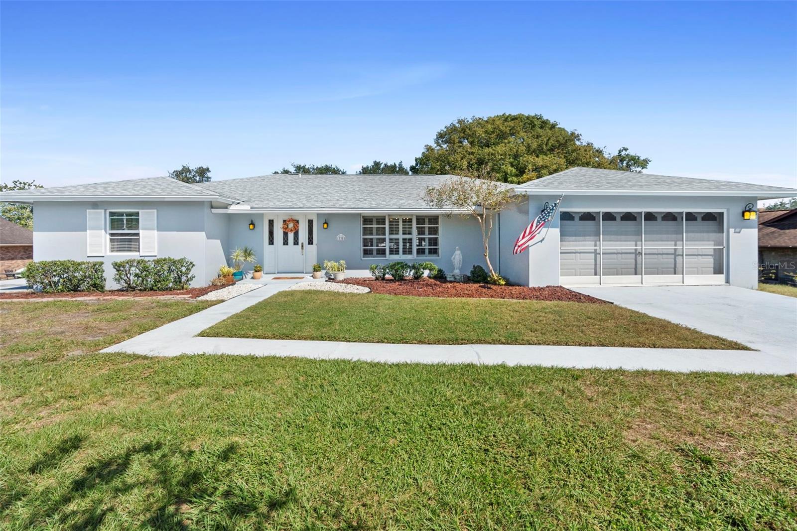 1330 N SHADOW RIDGE DRIVE