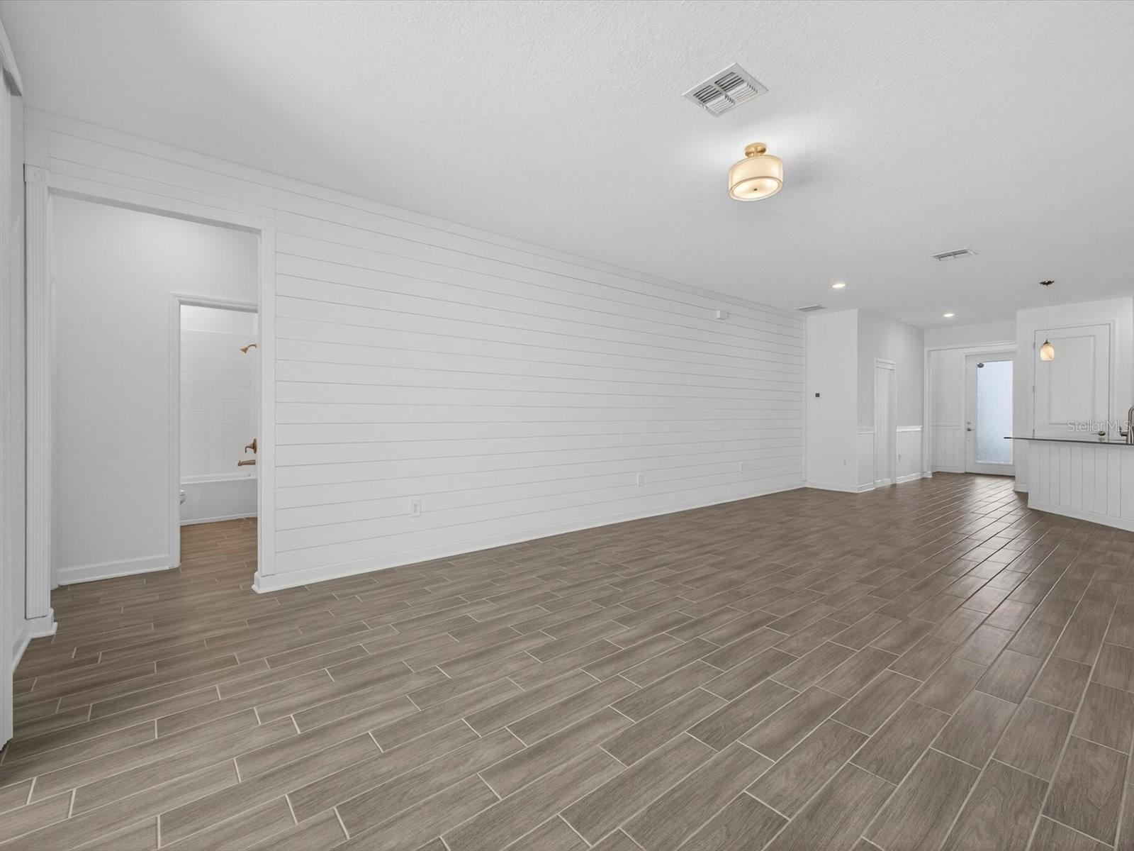 CAMDEN PK/PROVIDENCE PH 4 - Residential