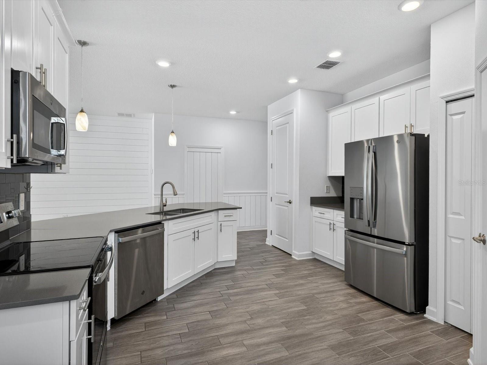 CAMDEN PK/PROVIDENCE PH 4 - Residential