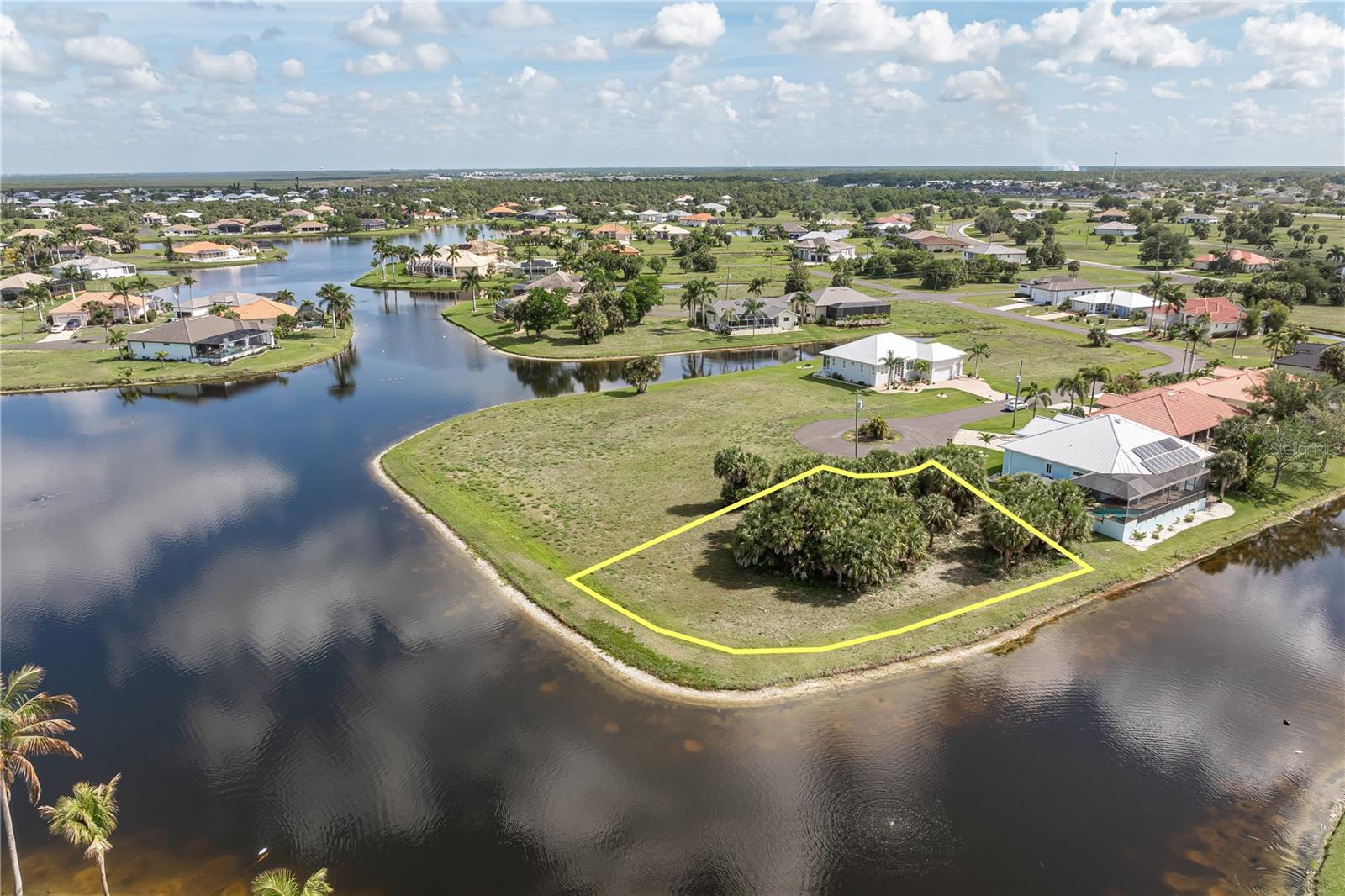 PUNTA GORDA ISLES SEC 21 - Land