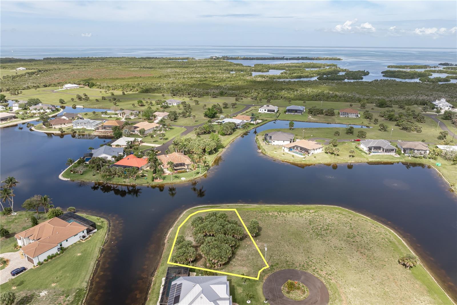 PUNTA GORDA ISLES SEC 21 - Land