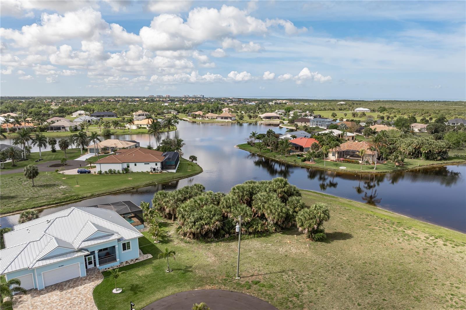 PUNTA GORDA ISLES SEC 21 - Land