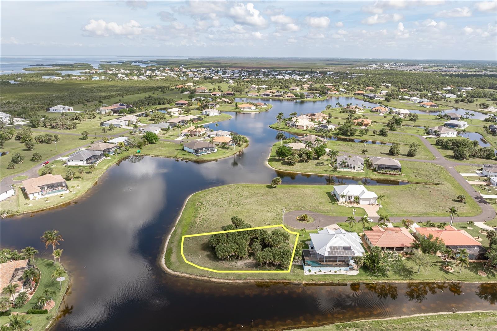 PUNTA GORDA ISLES SEC 21 - Land