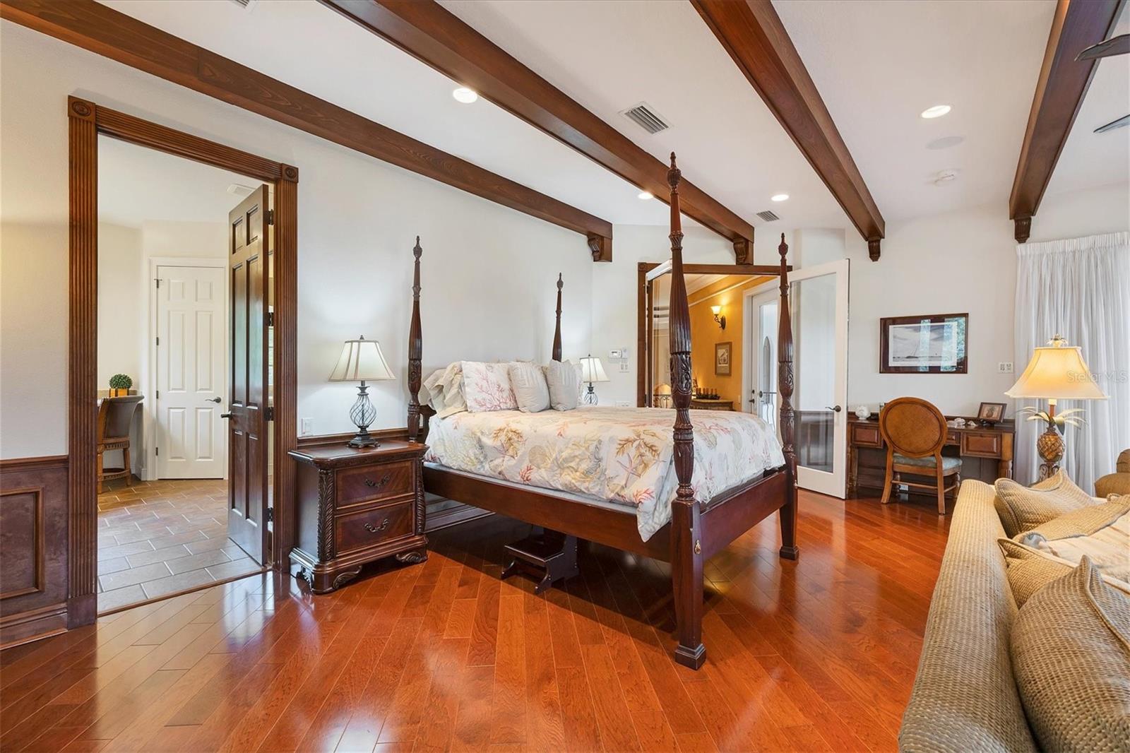 LAKEWOOD RANCH COUNTRY CLUB - Residential