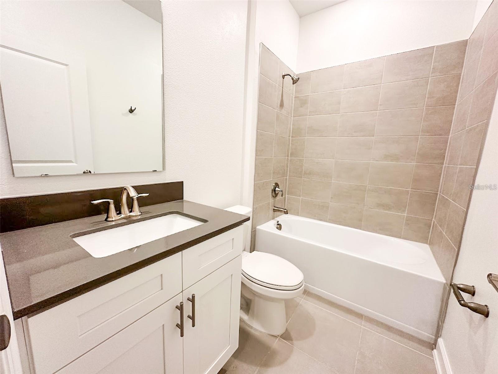 TOHOQUA PH 7 - Residential Lease