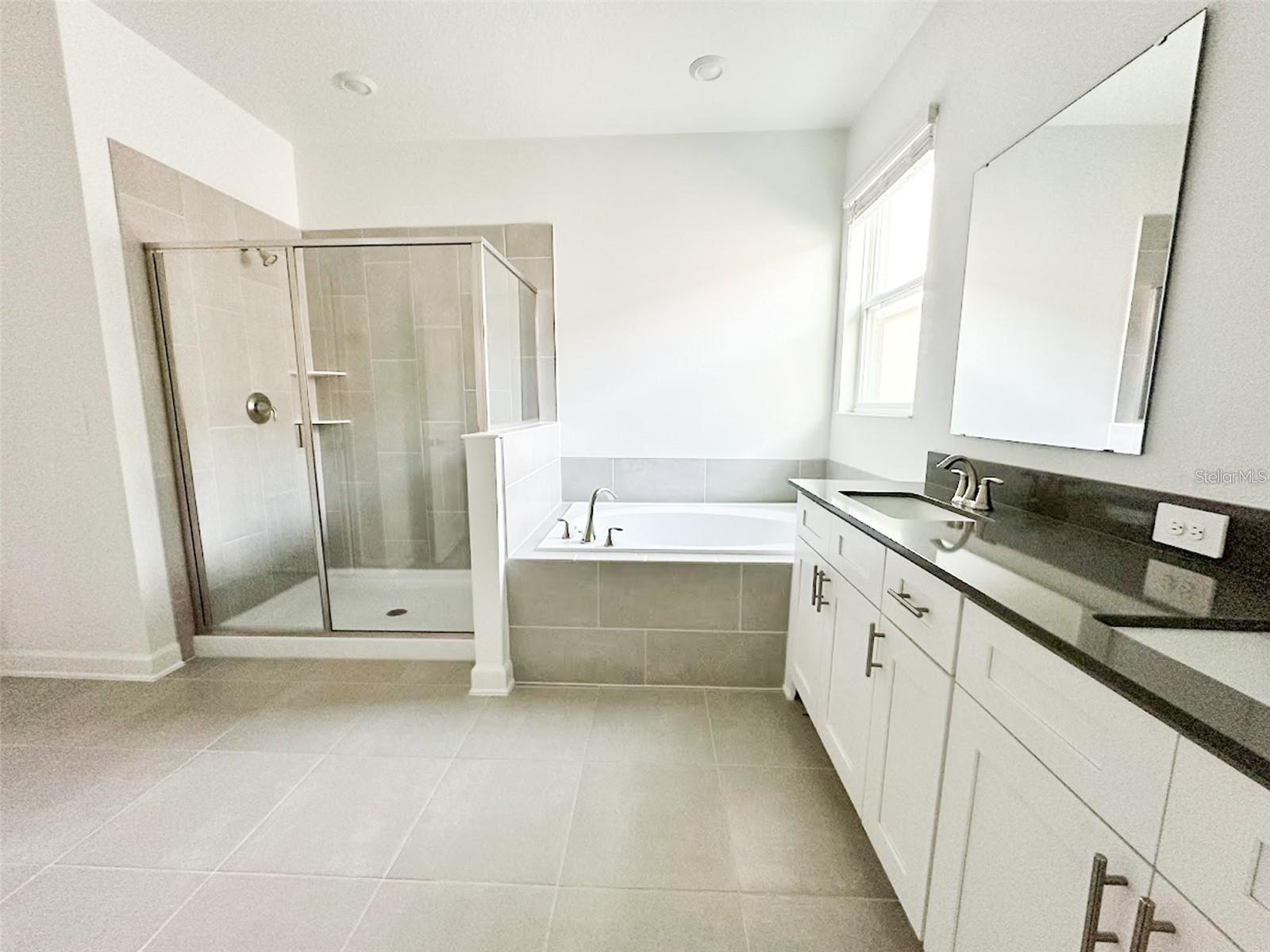TOHOQUA PH 7 - Residential Lease