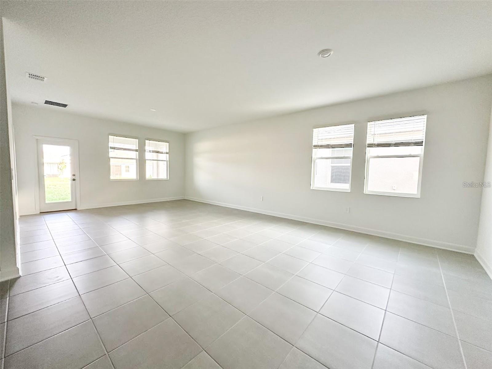 TOHOQUA PH 7 - Residential Lease