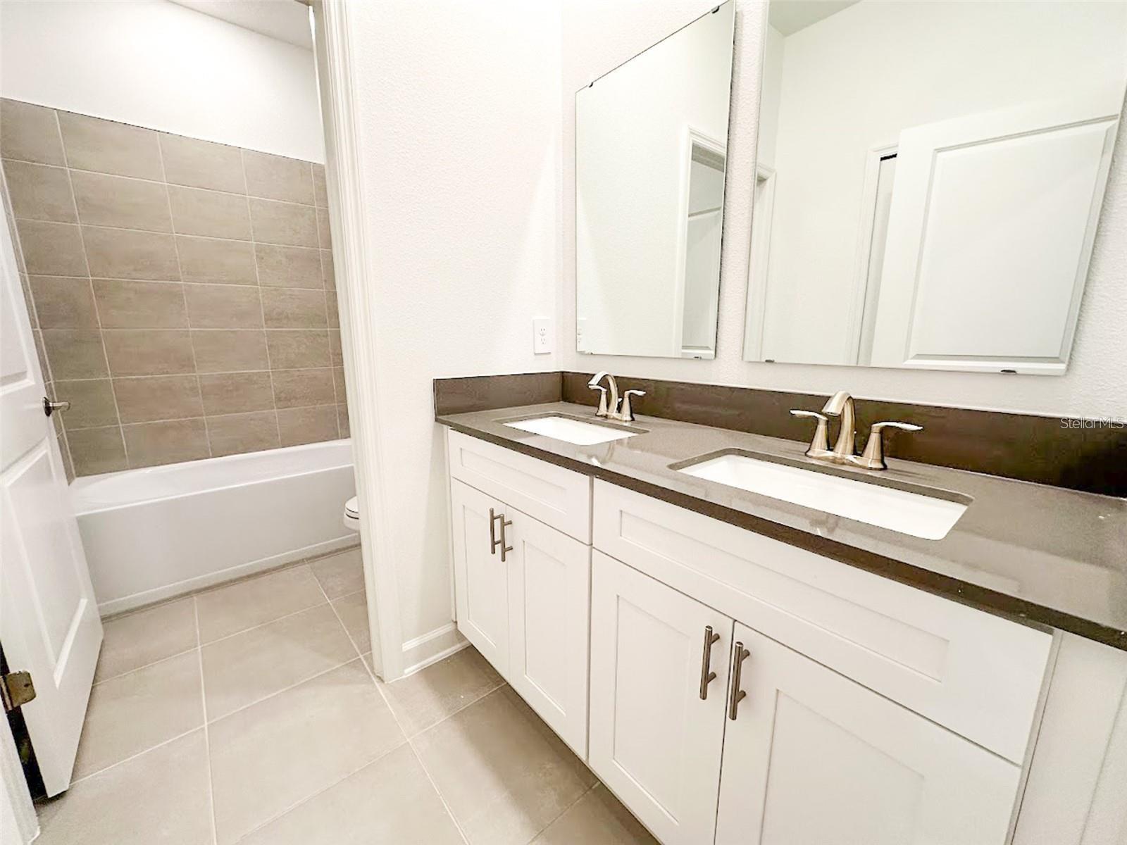 TOHOQUA PH 7 - Residential Lease