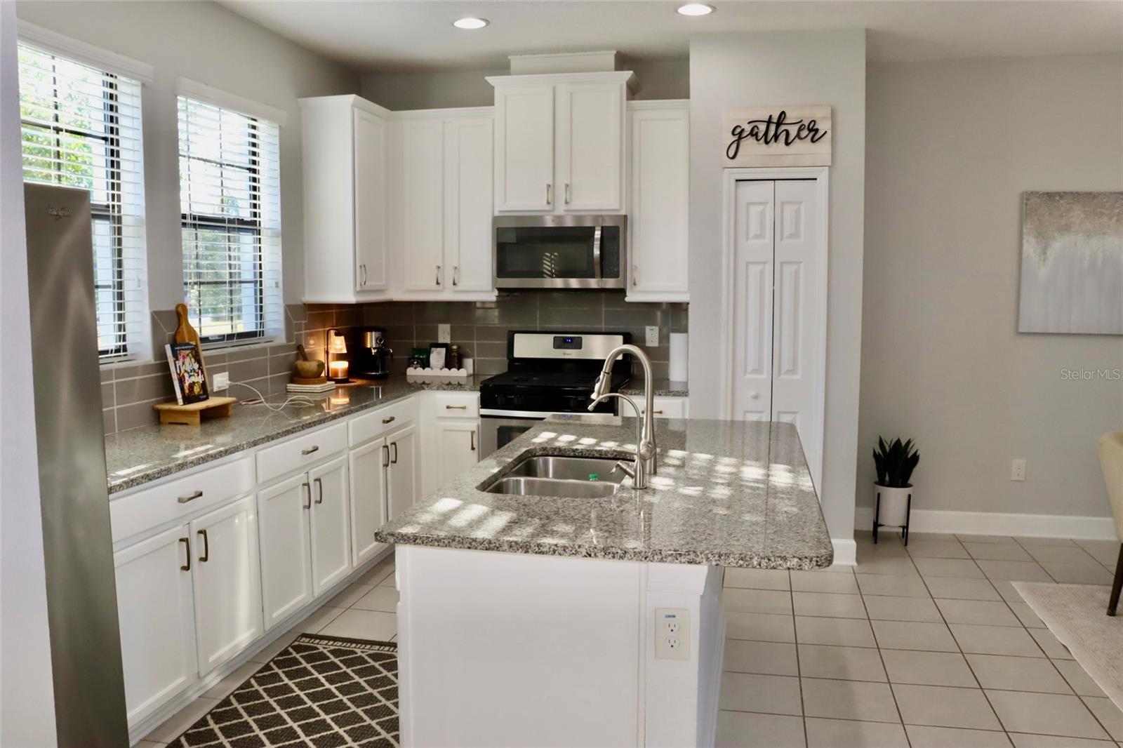 5824 CIRCA FISHHAWK BOULEVARD