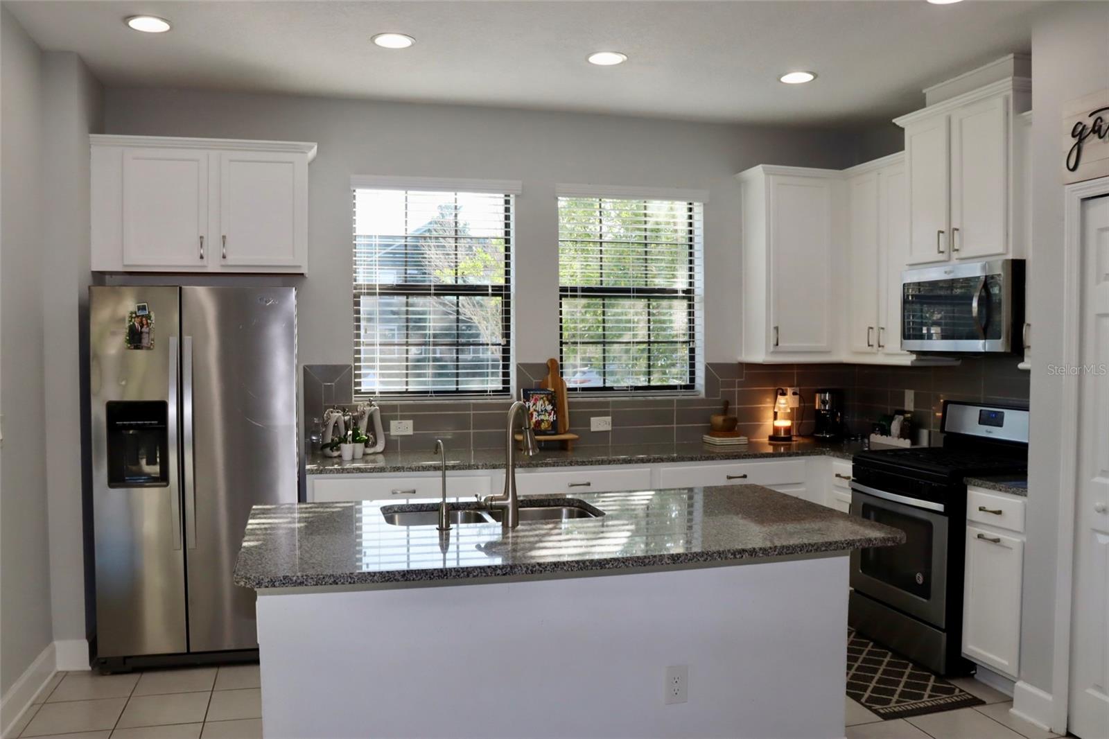 FIISHHAWK RANCH WEST PH 2A/ - Residential