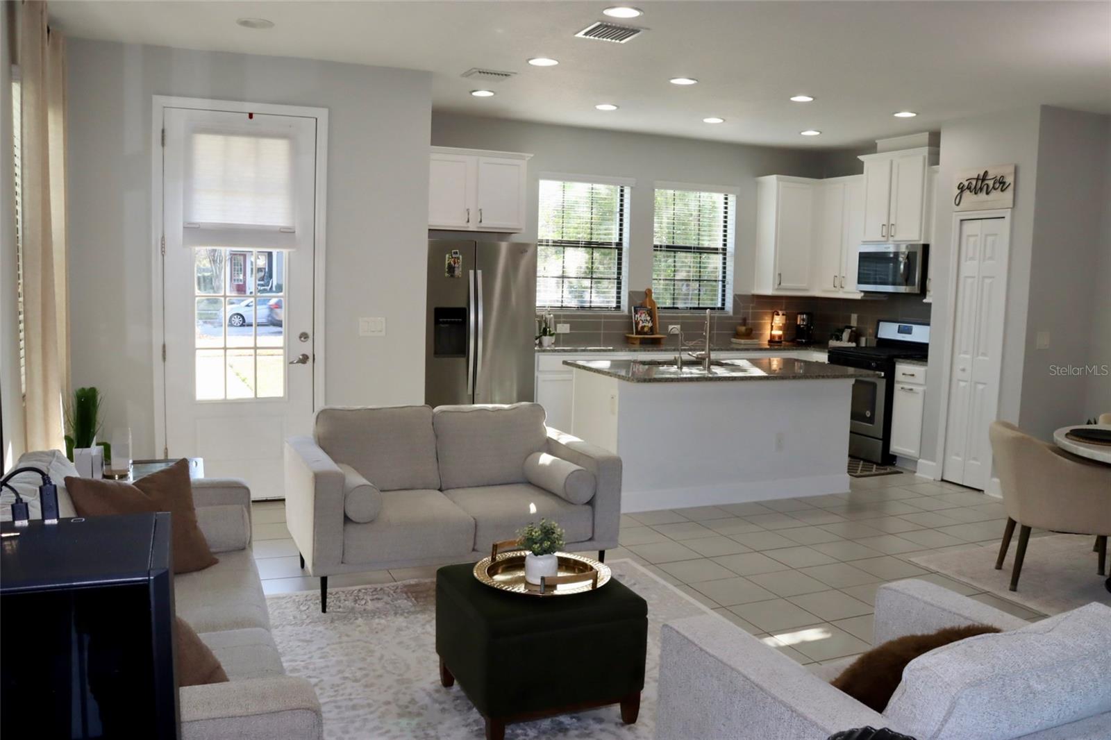 FIISHHAWK RANCH WEST PH 2A/ - Residential