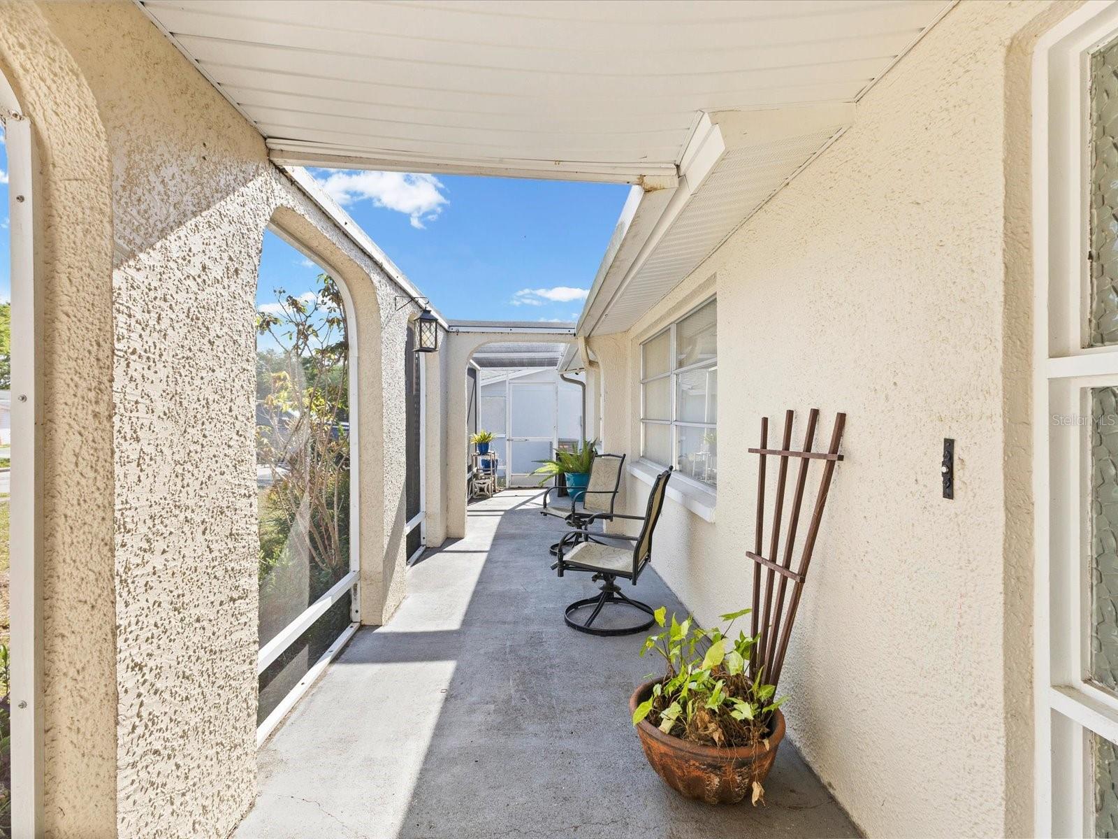 LA VILLA GARDENS - Residential