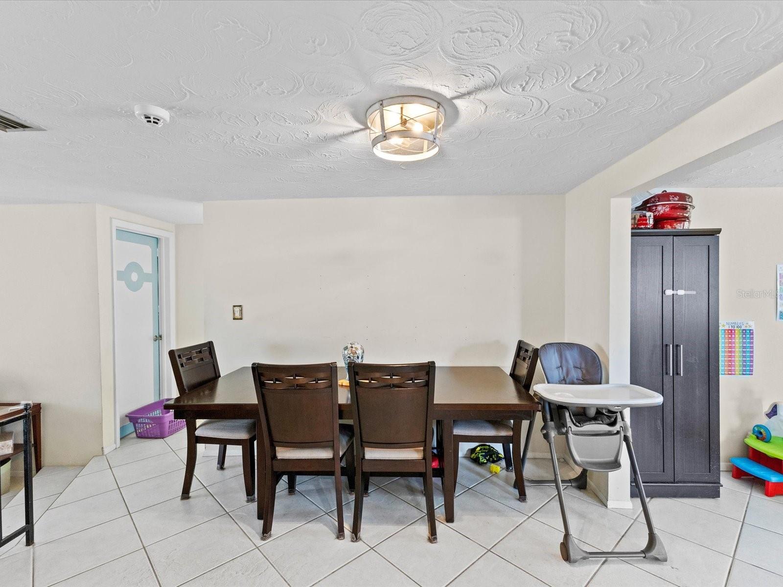 LA VILLA GARDENS - Residential